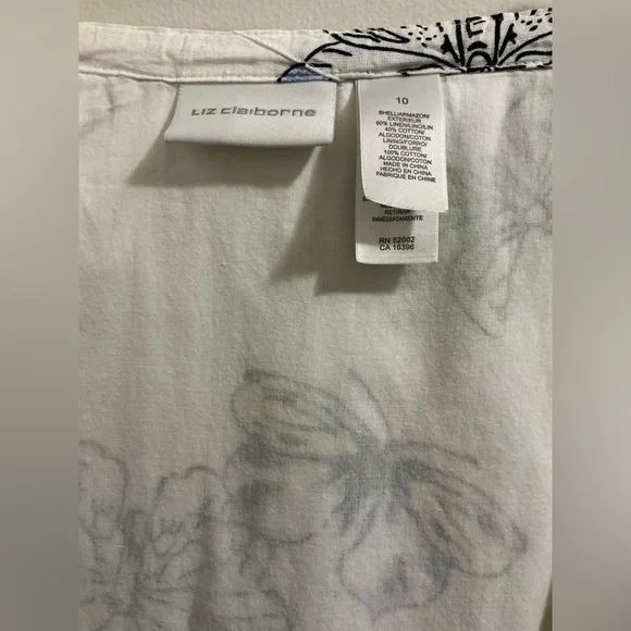 Liz Claiborne White Linen Skirt with Butterfly Print - Picture 4 of 13